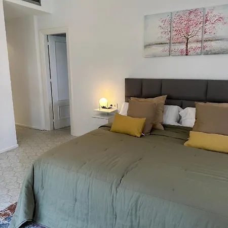 Apartamento - Puerto Banus Playa - Andalucia Del Mar * Marbella